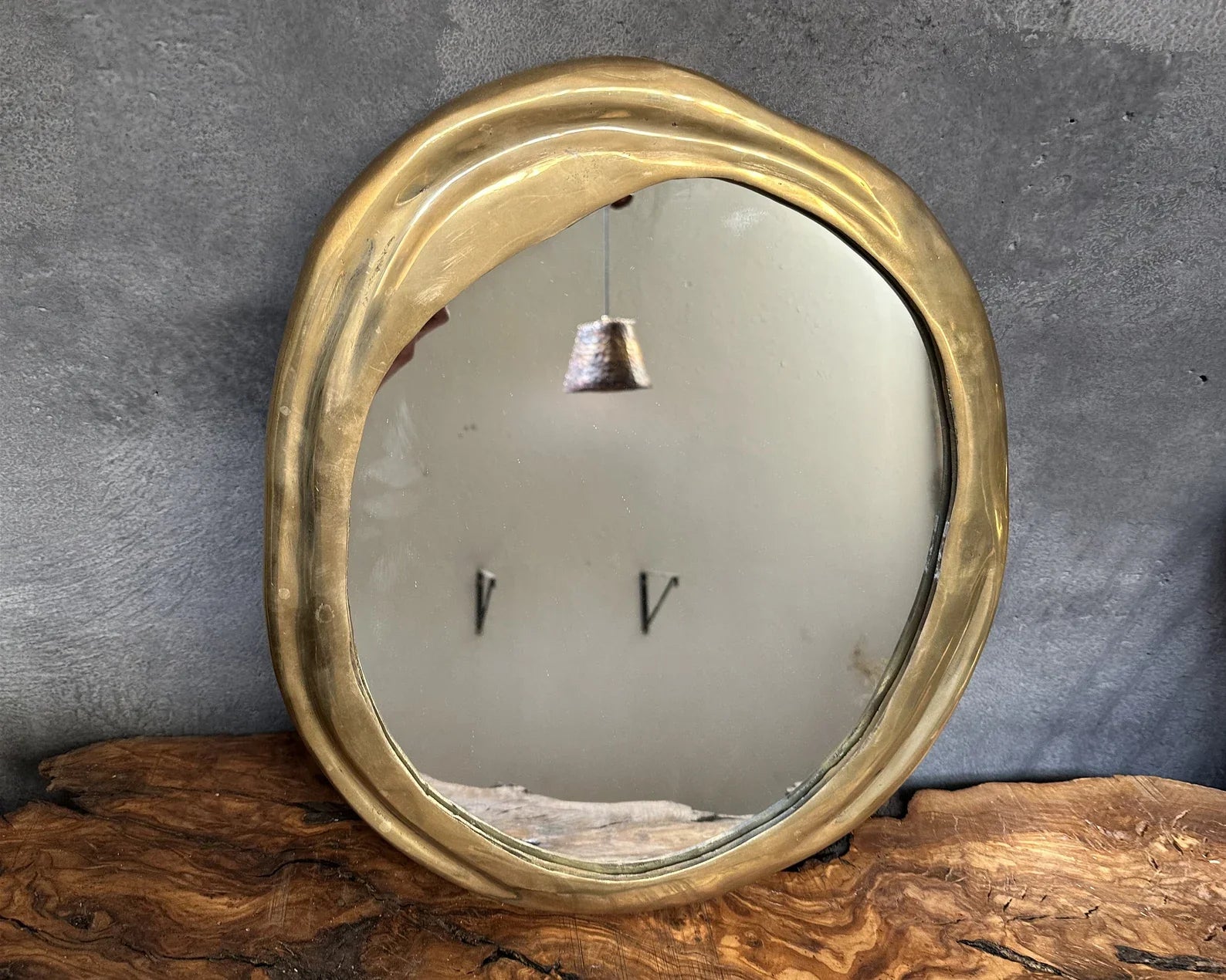 Vintage Brass Wall Mirror, Unlacquered Brass Wall Mirror, Circular Wall Mirror, Round Hanging Mirror